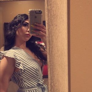 Meet your Posher, Mireya